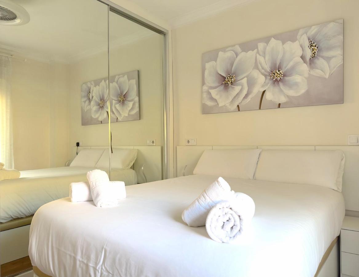 Ayala Malaga City Center 6Pax Eksteriør billede