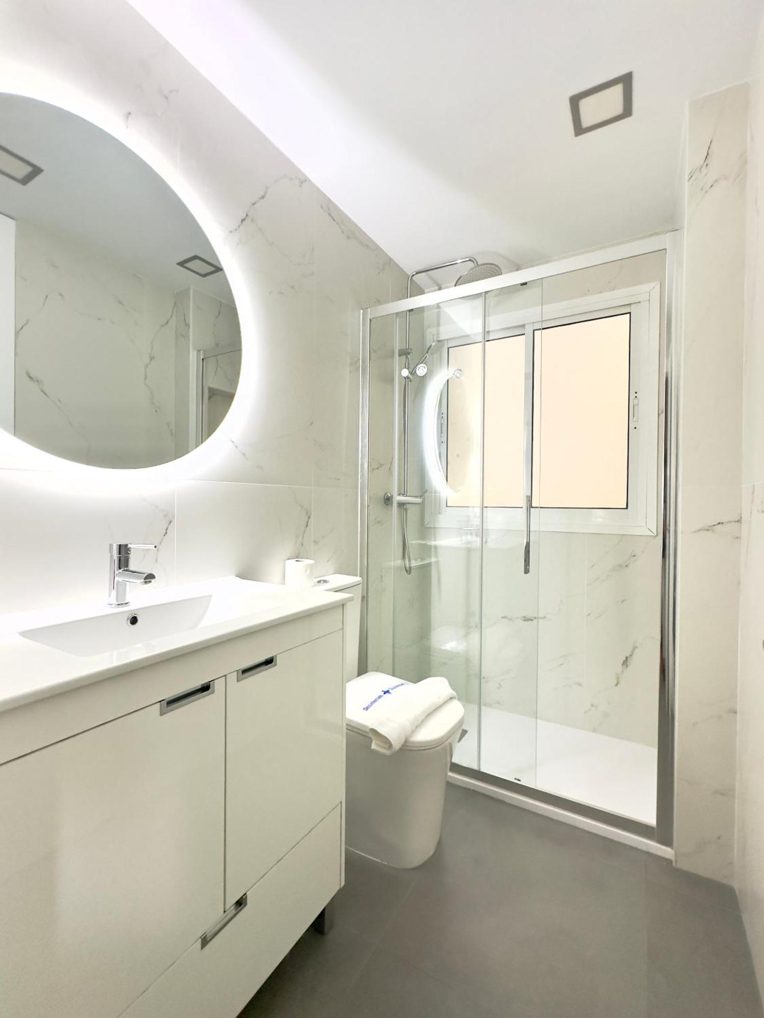 Ayala Malaga City Center 6Pax Eksteriør billede